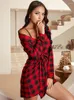 Vêtements de nuit pour femmes Peignoirs à carreaux Sexy Mini robe à manches longues Peignoirs en vrac pour femmes Robe rouge femme vêtements de nuit Pijamas costume à la maison