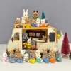 Dolls School Bus Książka półka 112 Dollhouse Forest Family Famil Cream Sprzedaż Miniaturowe meble do dziewczyny Play House Prezent urodzinowy 230925