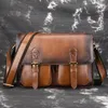 Kolejki mody Cowhide oryginalne skórzane męskie torby na ramię w stylu vintage męski mężczyzna duża pojemność Messenger Crossbody Brown M543