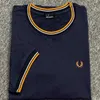 2023 Designer Fred Perry Wheat Ear Round Neck Summer T-shirt Pure Cotton New College Style Fashion Simple Fit Underlay CP Companys Polo Shirt Fred Perry 577