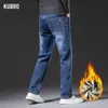 Hommes Jeans KUBRO Automne Hiver Coréen Rétro Velours Stretch Taille Haute Hommes Droit Chaud Affaires Pantalon Décontracté Grande Taille 2846 230925