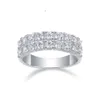 Luxury 1.08CT D Färg Moissanite Diamond Ring för kvinnor 925 Sterling Sliver Double Row Moissanite årsdagringar