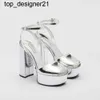 Nya 23SS Metallic Peep-Toe Platform Sandaler Chunky High Heels Ankel Plack Strap Heeled Pumps Block Heel Sandal Luxury Designer Shoes Women Factory High Heels