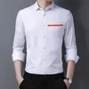 Chemise habillée pour hommes de créateur Business Casual Manches longues Élastique Stretch Sans rides Formel Homme Mâle Revers Boutonné Chemises Tops pour Hommes 6 COULEURS