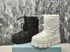 Nylon Gabardine Snow Party Boots Emameled Metal Triangle Tech Dynamic Charm präglat enda mönster