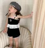 Ensembles de vêtements 2023 Été Bébé Enfant Filles Petit Vent Parfumé Sling Gilet Shorts 2pcs Costume Enfants Sans Manches Camisole Vêtements