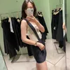 Jupes Designer Shenzhen Femmes 2023 Début Automne Nouveau Casual Bow Décoration Black Strap Jupe courte polyvalente pour les femmes PWYT