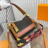 Högkvalitativ designare Bag Tote Bag Women mode axelväska handväska klassisk tryck belagd duk läder mjuk låda påse enkla axlar crossbody tote