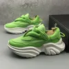 Abito di design italiano Scarpe da festa di nozze Primavera Autunno Moda Traspirante Vulcanizzata Sport Sneakers casual Punta tonda Fondo spesso Mocassini da passeggio per il tempo libero H14