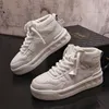 Nieuwe Witte Hoge Top Mannen Sneakers Lace Up Lederen Sportschoenen Big Size 43 Man Gevulkaniseerde Sneakers Tenis Trainers mannelijke Casual Laarzen