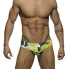 Costumi da bagno da uomo Stampa Nuoto Slip da uomo Costume da bagno a vita bassa Costume da bagno traspirante Quick Dry Moda sexy Costume da bagno Abbigliamento da spiaggia Surf