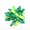 ドッグアパレル100pc/ロットSt.Patrick's Day Grooming Bows Green Clover Hair Rubber Bands Cat Accessories