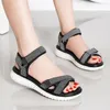 Sandalet Solid Beach Sports Sıradan Bayanlar Platform Stil Moda Ayakkabıları Kadınlar İçin Kadınlar