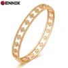 Bangle Lennik Four-Leaf Clover Inlaid Zircon Copper Armband med design Romantisk enkel personlighet Kreativa tillbehör B227233Z