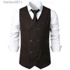 Mäns västar 2023 Autumn England Style Unika ränder V-ringdräkt Vest Men Casual Loose Retro Striped Suit Waistcoat för män S-2XL L230925