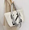 Sac de mode américaine pour femmes, sac de shopping portable blanc, toile de loisirs polyvalente, sac de rangement à une épaule avec flèche, taille: 34x31x12cm