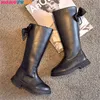 Boots mode barn för flickor hög lång 2023 Autumn Winter European Style Waterproof Snow Trend 230925