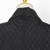 Korki damskie Płaszcze spersonalizowane luźne płaszcz zimowy projekt mody uczucie czarnej siatki diamentowej długie bawełniane kobiety
