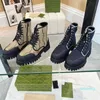 مصمم قماشية الكاحل أحذية Loafer Lace-Up Boot Women Half Beige Boot Classic Women's Shoes Winter Fall Boots Boots Nylon Boot