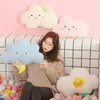 Oreillers en peluche Coussins Mignon Émotion Visage Oreiller Météo En Peluche En Peluche Tonnerre Nuages Sombres Arc-En-Ciel Nuage Blanc Coussin Bébé Lit Chambre Décor Décor À La Maison 230926