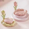 Tvålrätter Tulpan Ceramic Soap Dish tredimensionell blomstoalettförvaringsbricka smycken förvaringsplatta tvålhållare badrumstillbehör 230926