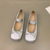 Geklede schoenen Luxe satijnzijde balletschoenen Dames Klassieke vierkante neus Strikje Elastische band Ballerina's Dames Zachte loafers 230926