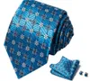 Lignes de cravate décontractées pour hommes
