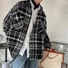 メンズウールの秋の冬の格子縞のウールコートメンファッションレトロカジュアルミッドレングスコリアンルーズシャツジャケットMensm-2xl