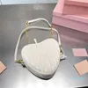 Дизайнерские сумки женские сердца кошелек на цепочке через плечо милые вечерние сумки с кожаным ремешком роскошная квадратная сумка