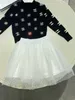 Modne dresy jesienne garnitury dla dziewcząt Rozmiar 110-160 cm 2PCS gorący diamentowy sweter okrąg