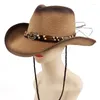 Bérets Sombrero Vaquero Hombre Chapeau de cowboy pour femmes Simple style artistique vintage européen et américain paille occidentale