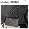 Bottegvenetas Cassettes Bags Crossbody Bag 2024 New Mens Woven Small Square Bag Fashion Versatile and Wo Brand Leisure Slolder Korean Messenger