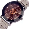 Liebhaberuhren für Männer, weiße schwarze Uhr für Herren, Sport, Mineralglas, Quarz, mattes Finish, Stahllegierung, Armband, lässige Mode, Hi343u