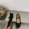 Scarpe eleganti Primavera Punta quadrata Ballerine Moda Tacco basso Scarpe Mary Jane Casaul Argento Fibbia poco profonda Scarpe con suola morbida 230925