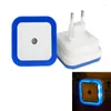 Nattljus Mini LED-ljus EU/US Plug-In Automatic Sensor Lamp för sovrums Hall Trappor Korridor