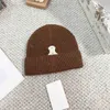 Lüks Beanies Örme Şapka Tasarımcısı Kış Fasulyesi Erkekler ve Kadınlar Moda Tasarım Kablosu Örgü Kapak Kaşmir Mektubu Jacquard Unisex Sıcak Kapaklar