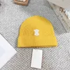 Lüks Beanies Örme Şapka Tasarımcısı Kış Fasulyesi Erkekler ve Kadınlar Moda Tasarım Kablosu Örgü Kapak Kaşmir Mektubu Jacquard Unisex Sıcak Kapaklar