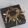 Designer sieraden Gouden armband, meerlaagse ketting Alfabet en rechthoekige kristallen hanger stijlvolle damesarmband, persoonlijkheid AAN gesp, Valentijnsdag, Kerstmis