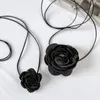 Halsband, 2 Stück, trendige verstellbare Seil-Halskette, Gothic-Halskette mit Rosenblüten-Anhänger, modische Y2K-Krawattenschmuck, Geschenk