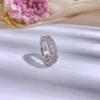 Pierścień Pierścień Pierścień luksusowe pierścionki biżuterii dla kobiet litera stała kolor klasyczny projekt