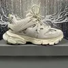 Tasarımcı Çiftleri Botlar Track 3.0 Trainer Kadın Sneaker Dantel Up Ayakkabı Karışık Renkler Moda Baba Ayakkabı Açık Sporları Günlük Platform Ayakkabı Boyut 36-45