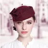 Bérets casquettes pour femmes mariée élégante laine gaze arc hôtesse de l'air blanc femmes Fedora casquettes formelle dame chapeau Royal Style192M