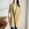 Kvinnors kostymer 2023 Autumn and Winter Suit Woolen Coat Korean Style Elegant Thicked Mid-Length Herringbone Jacket Top