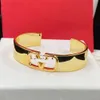 Bracelet Valentian Nu Designer Luxe Mode V-Lettre Réglable Bracelet Ouvert Laiton Matériau Tempérament Haute Qualité Sensation Bracelet