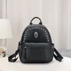 Étudiants punk décontractés en cuir souple Rivets Rucksacks Gothic Casual Travel Skull Sac à dos Fashion Trendy Preppy Women's Backpacks