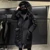 Męskie Down Parkas 2023 Zime nowi koreańscy mężczyźni Parka zagęszcza się nad kolanem długa męska kurtka modna moda futra kołnierzowa odzież uliczna L230926