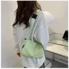 Sacs de soirée Femmes Toile Épaule Messenger Petit coréen Étudiants féminins Mode Casual Sac à bandoulière pour fille 2023 Tissu Téléphone