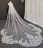 Véus nupciais Scallop Lace Borda Longa Véu de Casamento 300cm Catedral Noiva Com Pente Branco Marfim Applique