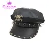 Berets Miumn Harajuku Punk-Stil PU-Leder-Baskenmütze Hüte Dark Gothic Grunge Skull Rivet Casual Black Caps Rock Chic Streetwear 230922