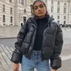 Femmes vers le bas Parkas Zoki hiver épais femmes court chaud mode PU cuir manteaux noir coton rembourré femme veste élégante fermeture éclair vêtements 230925